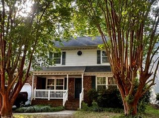 1041 Backwoods Rd, Virginia Beach, VA 23455