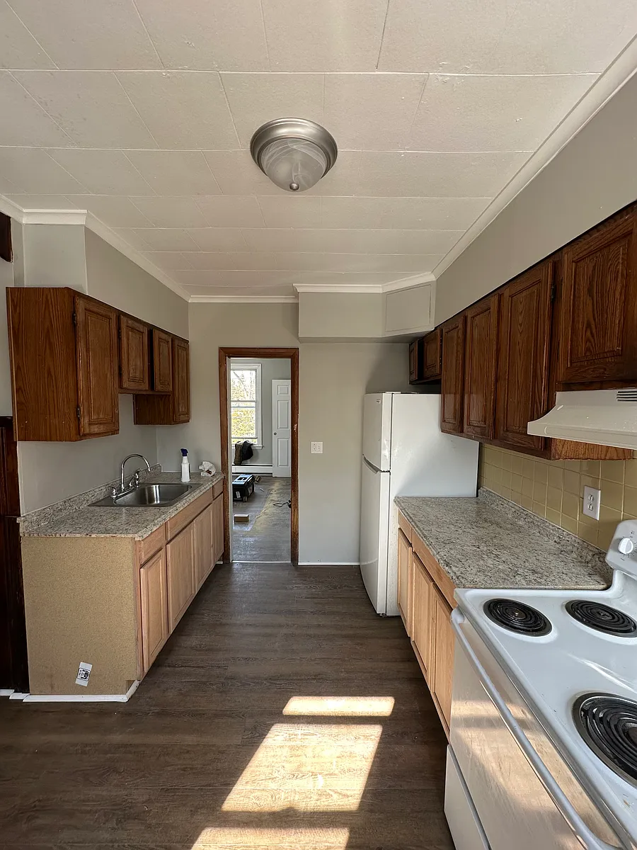 Building Photo - 41 Osborn Ave #B