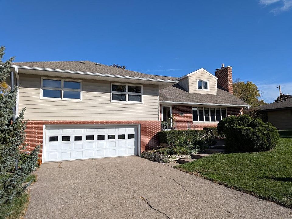 1st image of 2621 Van Loon ROAD