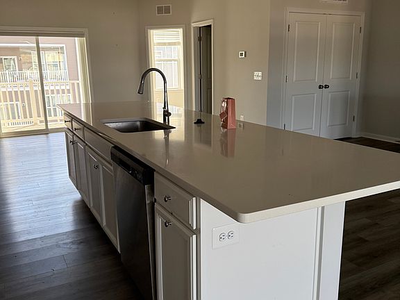 3rd image of 9223 Magellan Pkwy #B