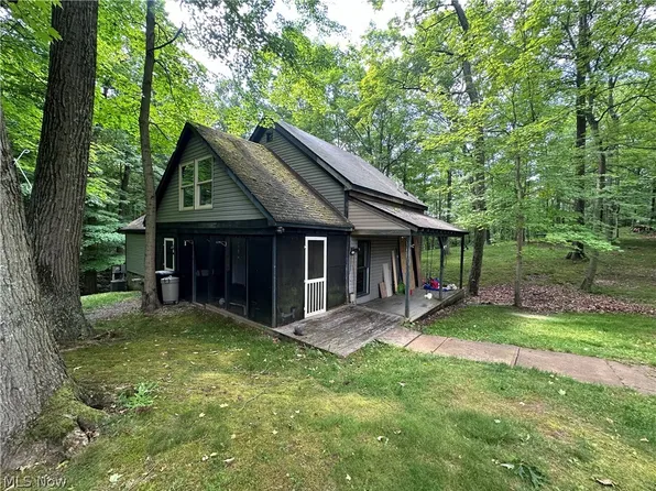 10235 N Greer Rd NW, McConnelsville, OH 43756