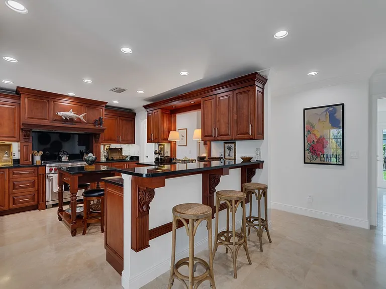 2280 Silver Sands Ct — Photo 14
