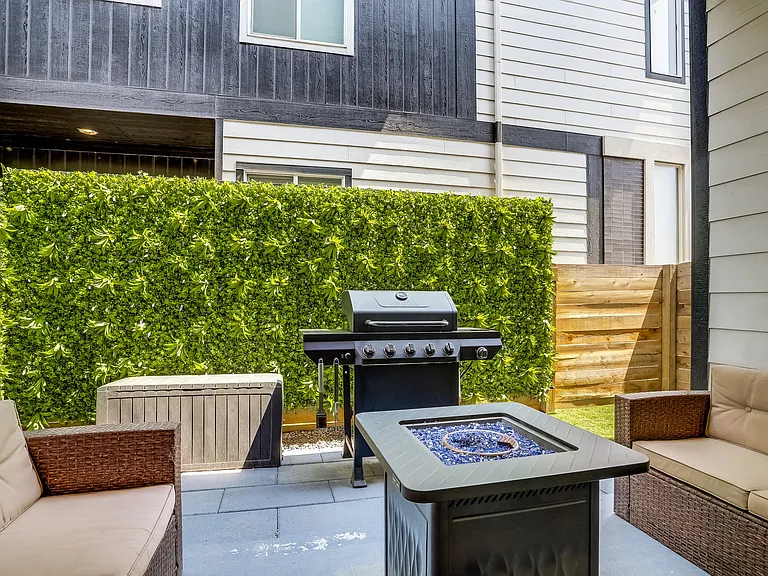 5305 E 63rd Pl — Photo 10