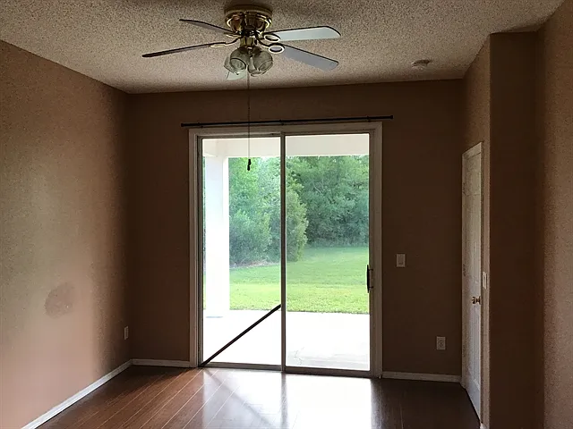 922 Lake Biscayne Way — Photo 7