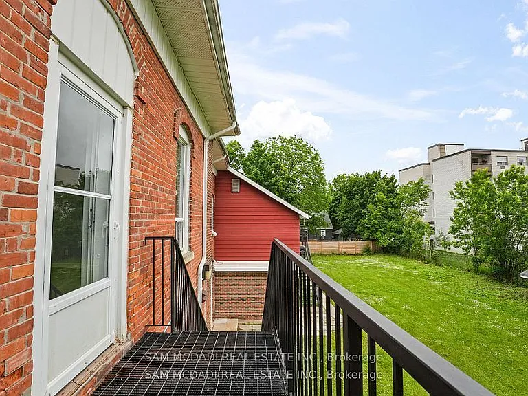 15 Faulkner St #104 — Photo 15
