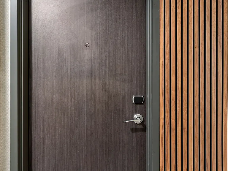 Bank Street Apartments — Photo 10