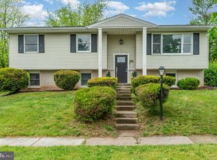 3700 Tudor Dr, Harrisburg, PA 17109