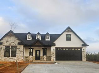 259 Ridge Rd, Wellford, SC 29385