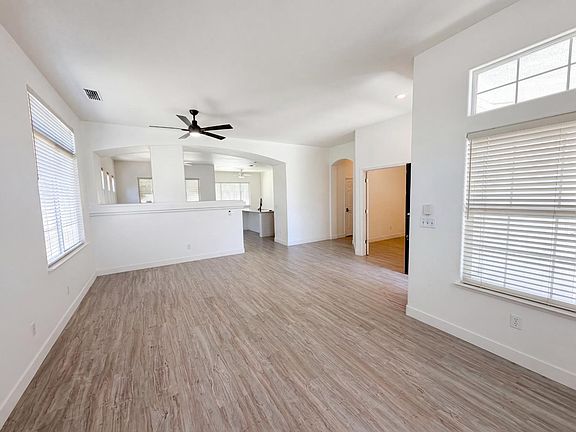3rd image of 3309 Mokelumne Ct