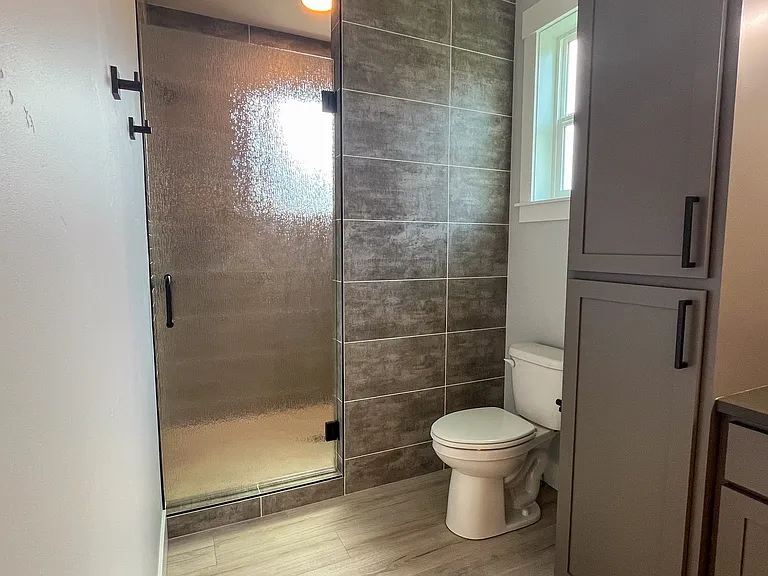 1304 W Dairy Farm Ln — Photo 18