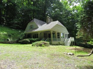 316 Catbrier Ln, Burnsville, NC 28714