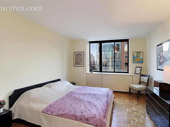 5th image of 255 E 49th St APT 30E