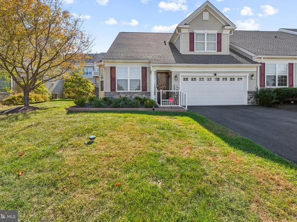 39 Phineas Ln, Coatesville, PA 19320
