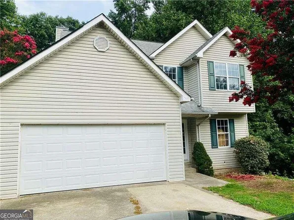 2942 Bridle Ct, Gainesville, GA 30507