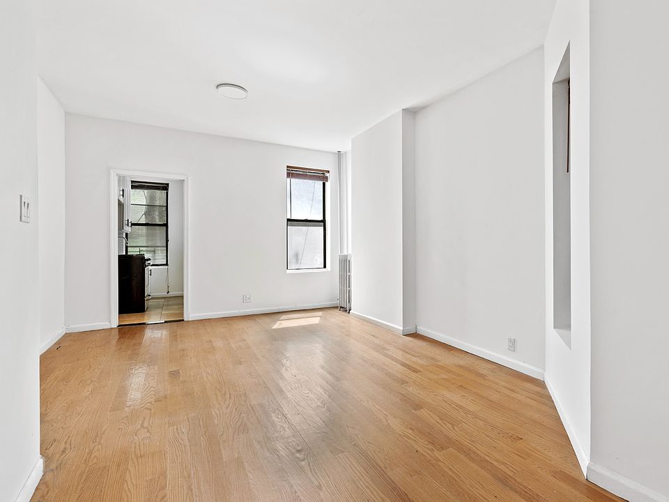 1st image of 631 Grand Ave APT 1R