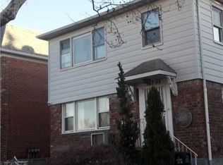 14752 Grand Central Pkwy, Jamaica, NY 11435
