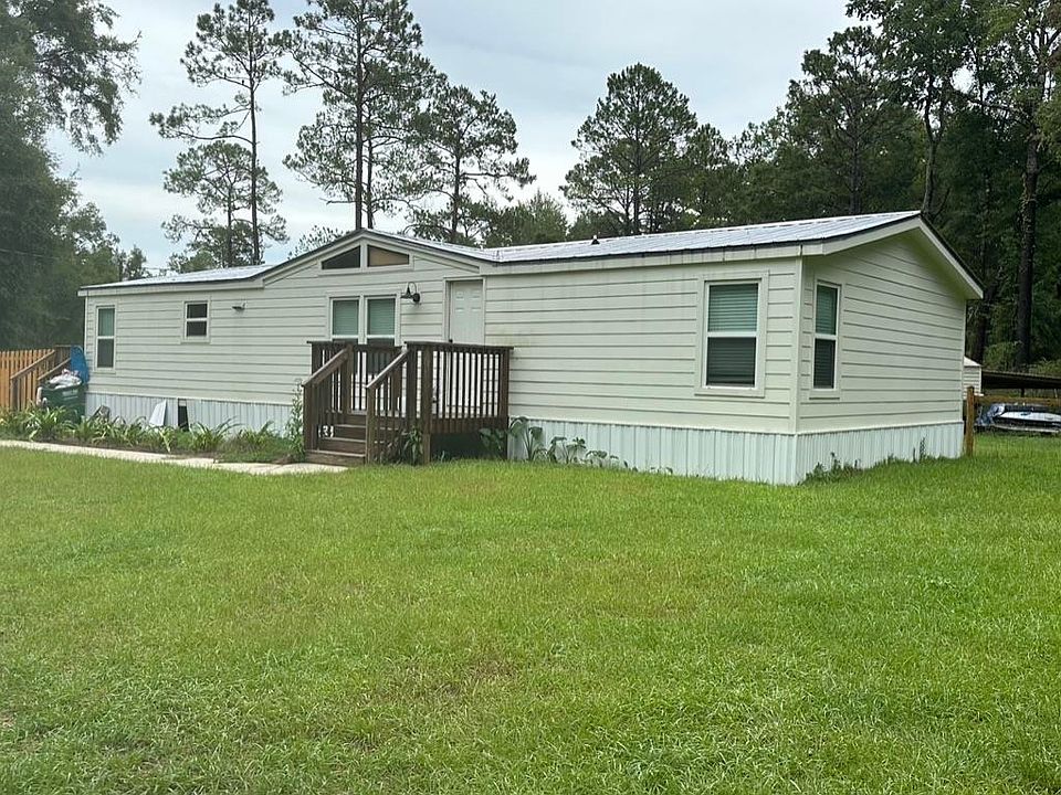 1st image of 35 Meridith Dr