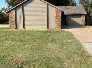 1107 E Cobb Ave, Sapulpa, OK 74066