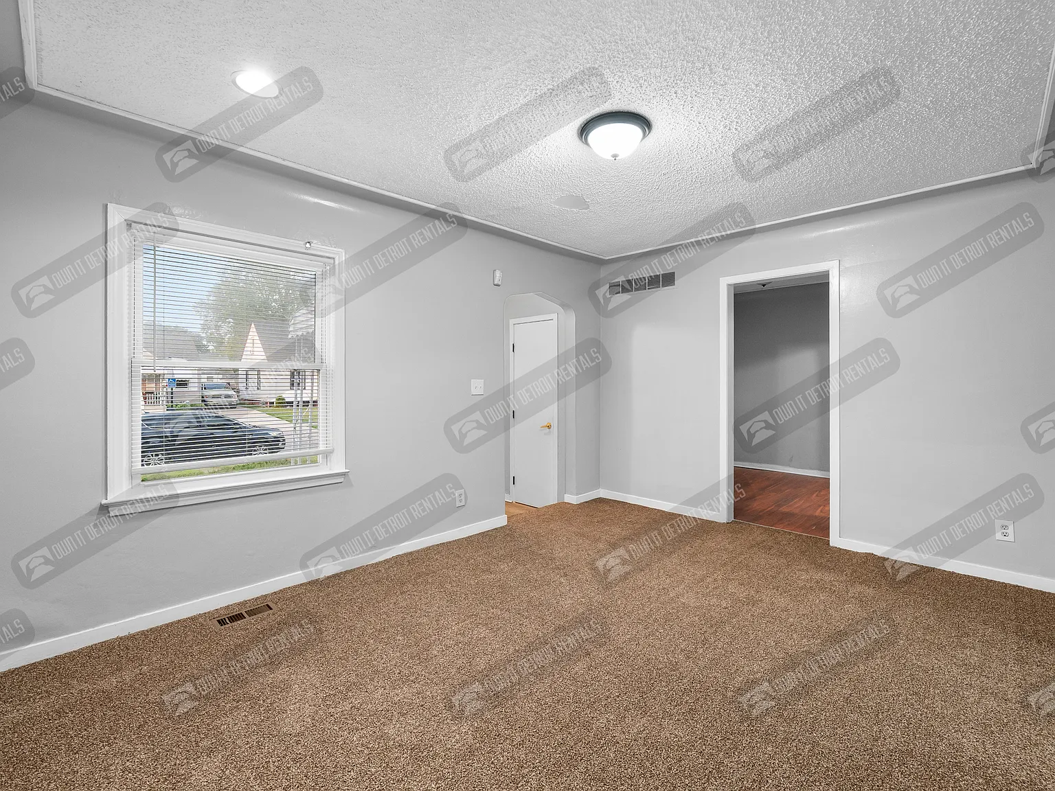 Bungalow 3B — Photo 4