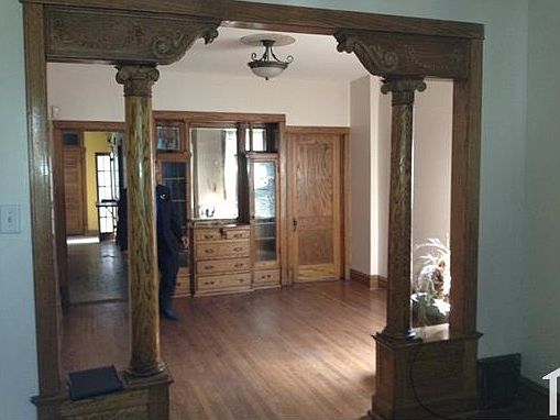 3rd image of 329 S Mozart St #1