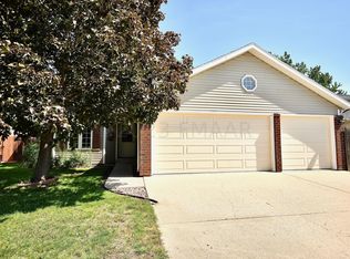 720 48th St S, Fargo, ND 58103