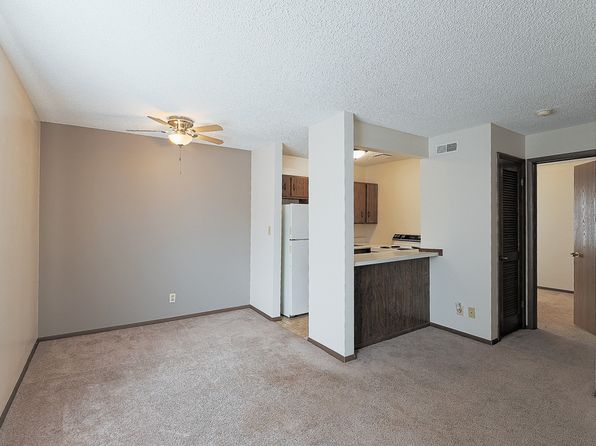1327 D St #10