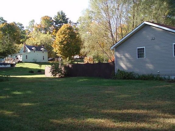 4th image of 4 Arberger Dr