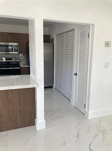 18765 SW 100th Ave — Photo 13