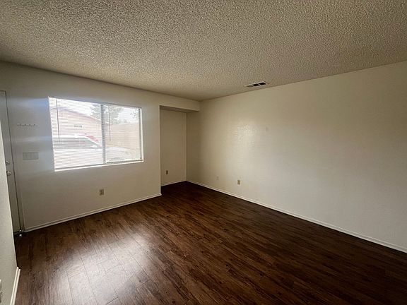5th image of 1160 Barstow Rd APT 1