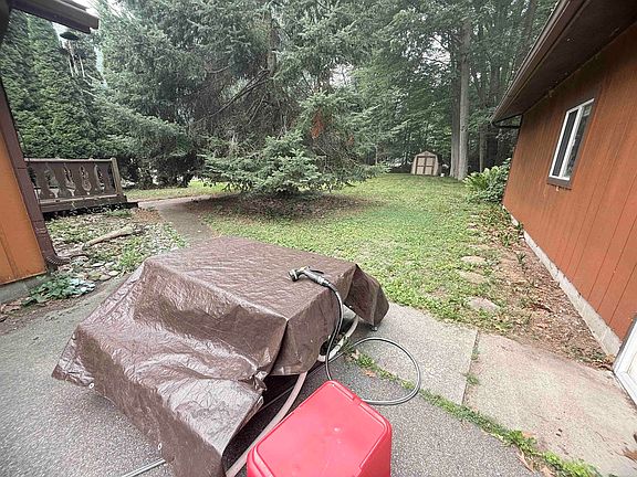 4th image of 948 S Foster Rd