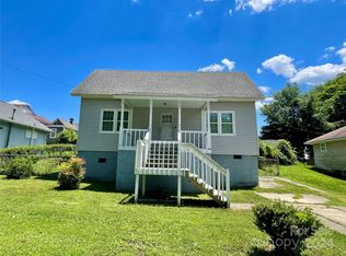 310 S Ransom St, Gastonia, NC 28052