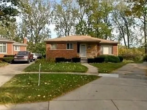 21310 Gardner Ave, Oak Park, MI 48237