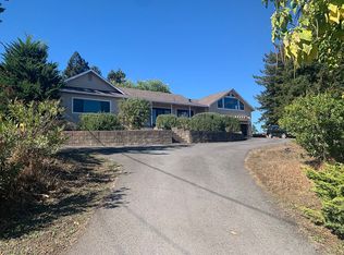 5440 Hutchinson Extension Rd, Sebastopol, CA 95472