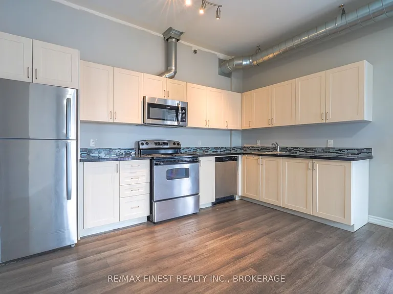 630A Princess St #501 — Photo 15
