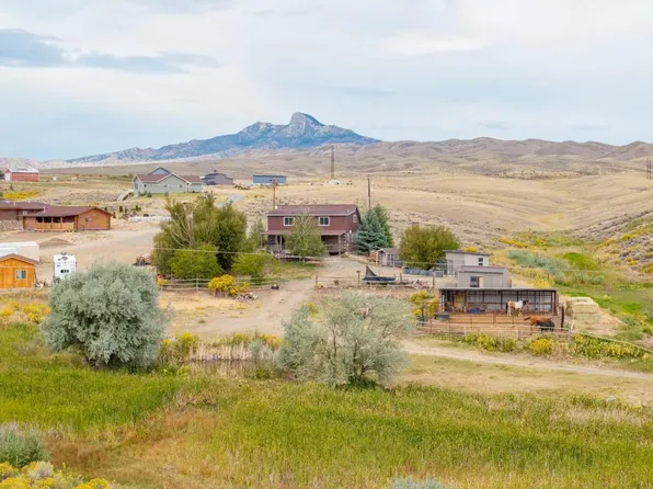 6 Arabian Ln, Cody, WY 82414