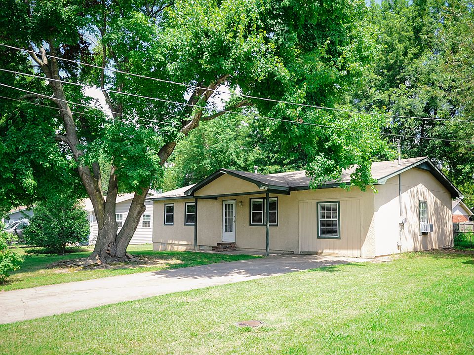 1st image of 2305 Beth Ln