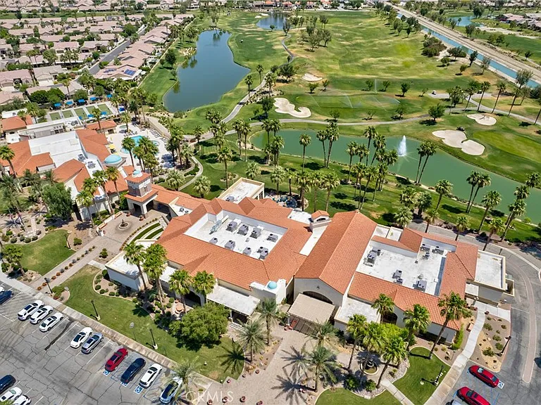 81482 Avenida Viesca — Photo 49