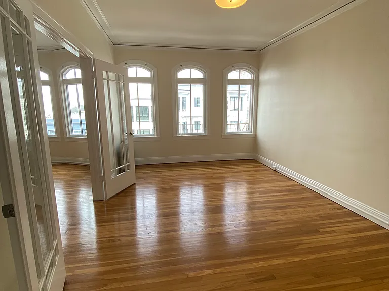 1539 Greenwich St #10 — Photo 3