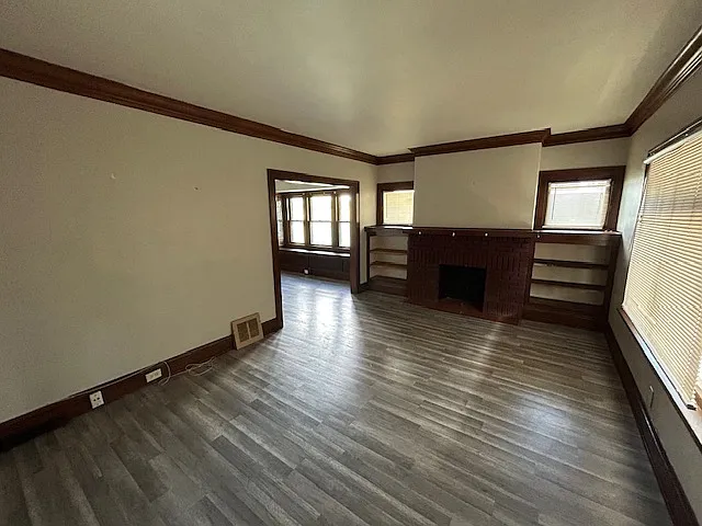 10806 Fidelity Ave #1 — Photo 5