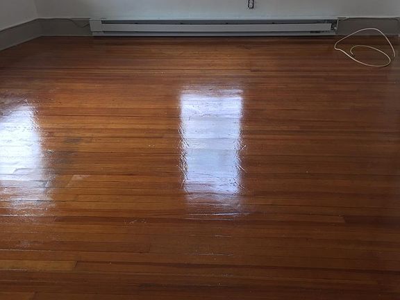 4th image of 83 Wolcott St #1