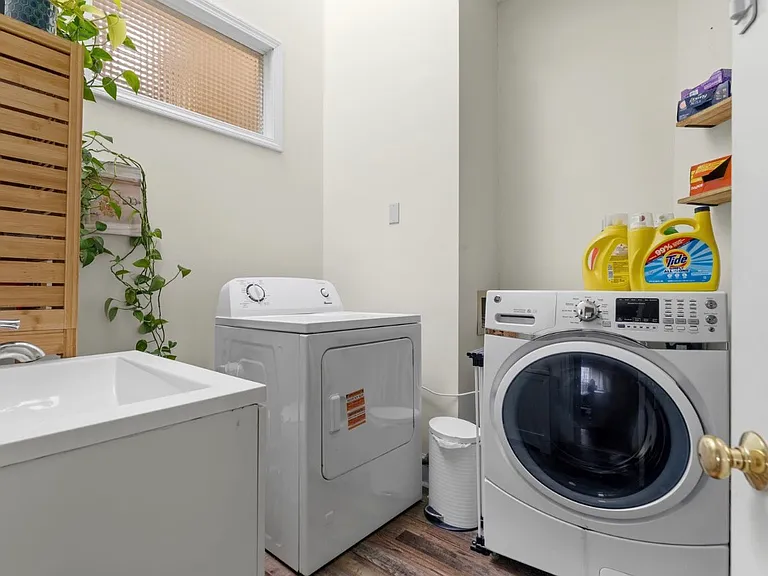 861 Dorchester Ave #2 — Photo 7