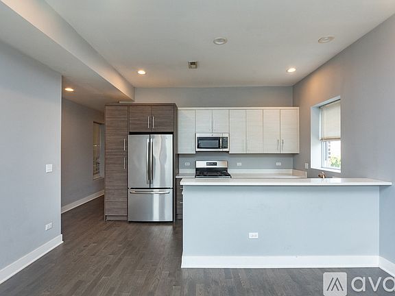 2nd image of 2026 W Coulter St #1W