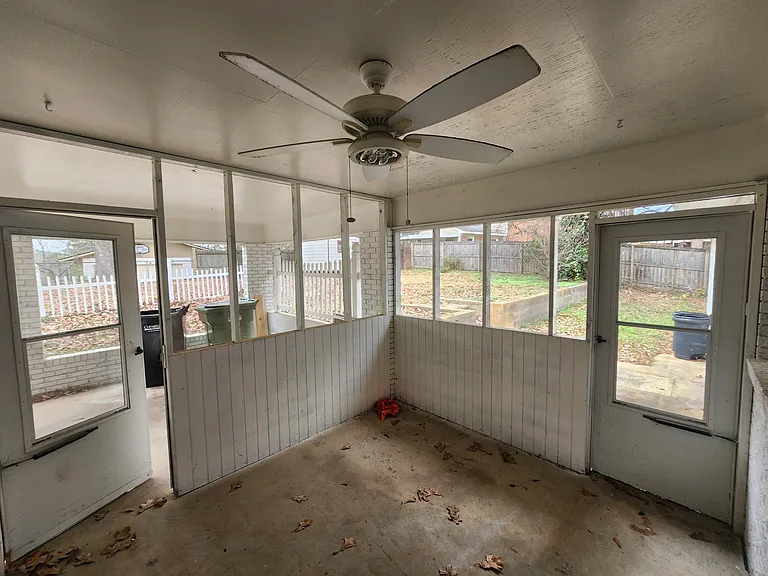 5401 Lichfield Rd — Photo 38