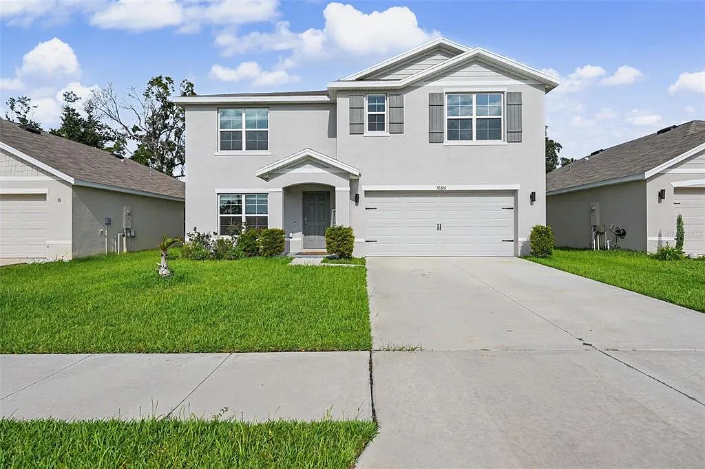 5 bed, 3.0 bath, 2605 sqft, $2,500 — Photo 1