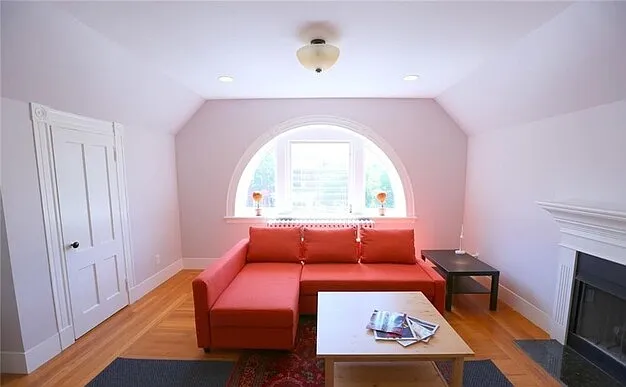 392 Orange St #3 — Photo 1
