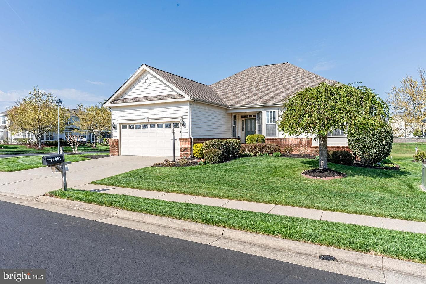 13001 Triple Crown Loop