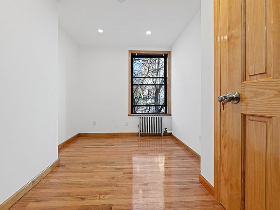 4th image of 168 Avenue B #5S