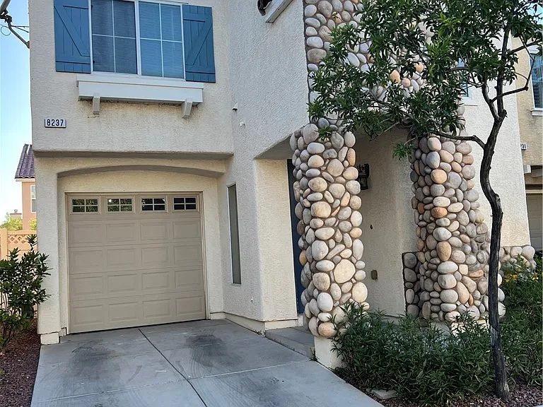 8237 Golden Flowers St — Photo 2