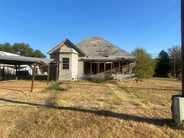 800 S 1st St, Haskell, TX 79521