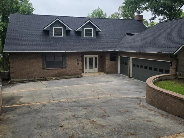 560 Lake Grove Dr, Coldspring, TX 77331